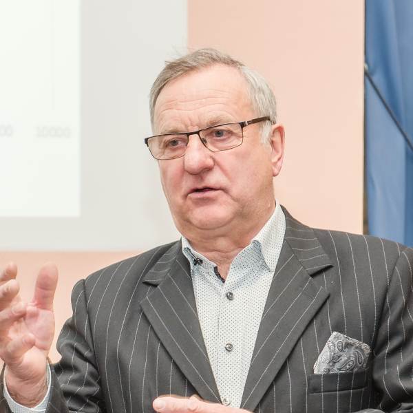 EUR ING Arvi Hamburg